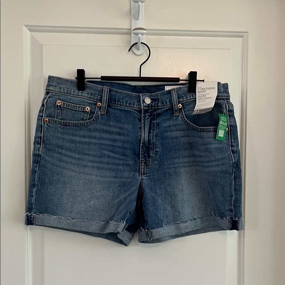 NWT Gap raw edge mid rise denim shirts size 31